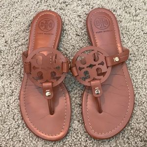 Tory Burch Tan Leather Flip Flops - Size 7 - Worn